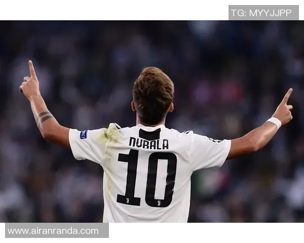 迪巴拉球场风采尽显足球智慧与激情魅力瞬间